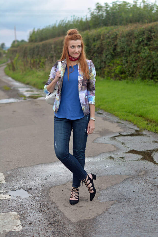 Statement blazer, red bandana, skinnies, lace-up heels