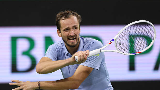 Медведев вышел в четвертьфинал «Мастерса» в Индиан-Уэллсе