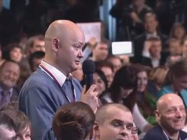 Журналист, задавший Путину вопрос про квас: «Я скучал и говорил сонливо»