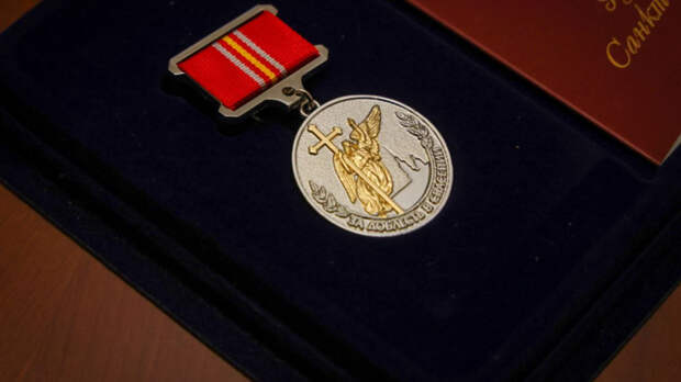 Александр Беглов наградит спасителей малыша, выпавшего из окна дома на Богатырском проспекте