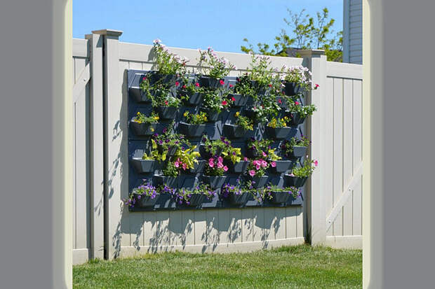 Профнастил, несмотря на то, что сегодня имеется много различных материалов для изготовления заборов, по-прежнему остается самым востребованным.-6