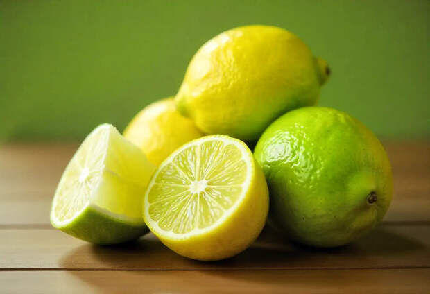 Врач Чистик назвала 5 случаев, когда нельзя есть лимоны