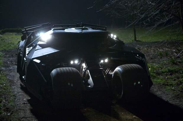 Бэтмобиль, Бэтмен: Начало (2005) / Batman Begins авто, кино