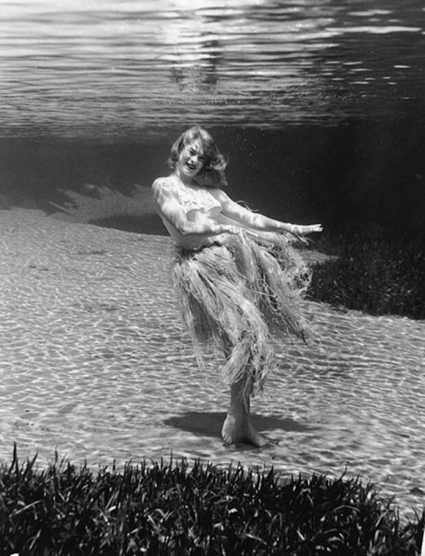Фантастические ретро-фотографии со дна озера