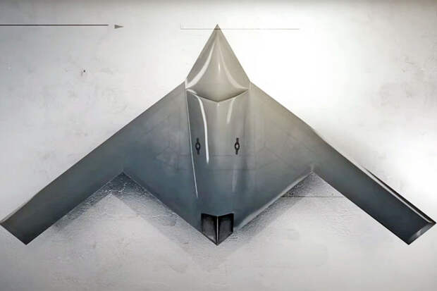 TWZ: секретный разведывательный дрон RQ-180 США экстренно сел в Греции