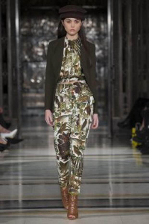 Zaheer_Abbas_AW16_72dpi_005