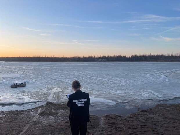 «Под лёд рыбак ушёл моментально...»