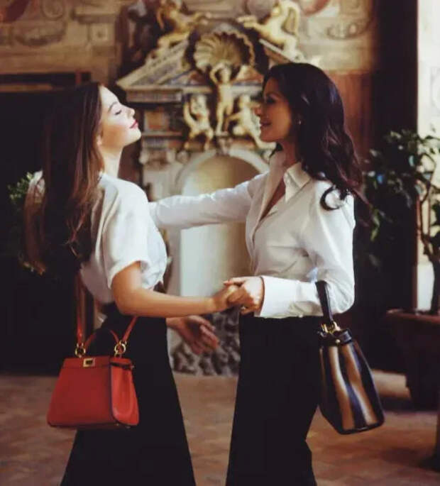 Кэрис Дуглас и Кэтрин Зета-Джонс