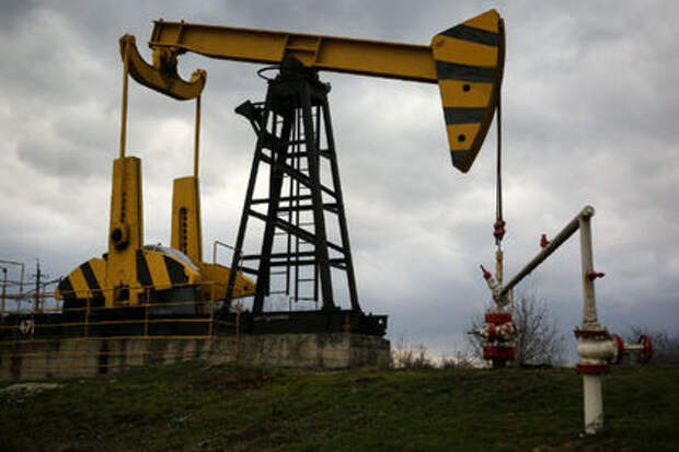 Нефтяные насосы в поселке Ахтырский Краснодарского края