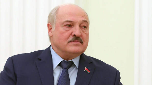 Лукашенко: белорусы получили право работать на стройках секретных объектов РФ