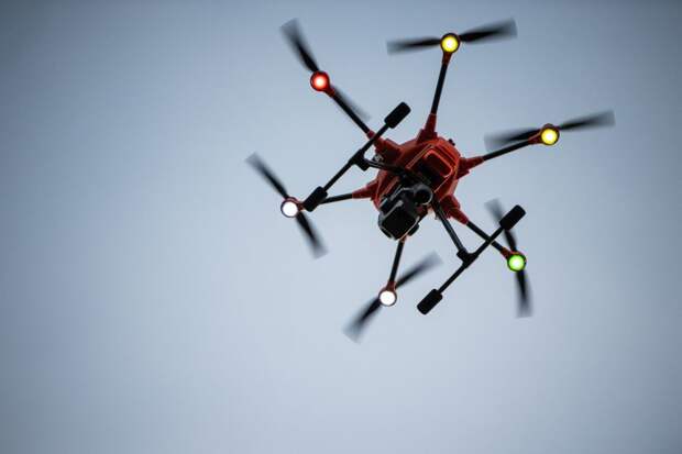 Рой бурятских дронов красиво сбил «Бабу Ягу», это сняли на видео