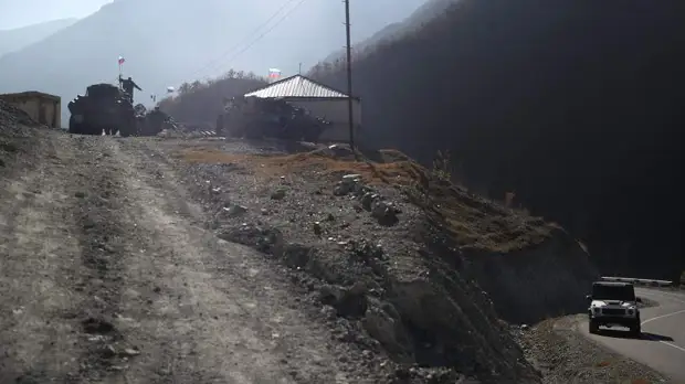 Пашинян и Алиев договорились о создании комиссии по делимитации границы