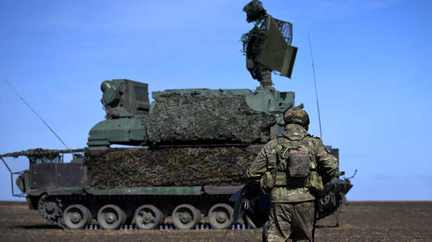 Силы ПВО сбили три беспилотника на подлете к Москве