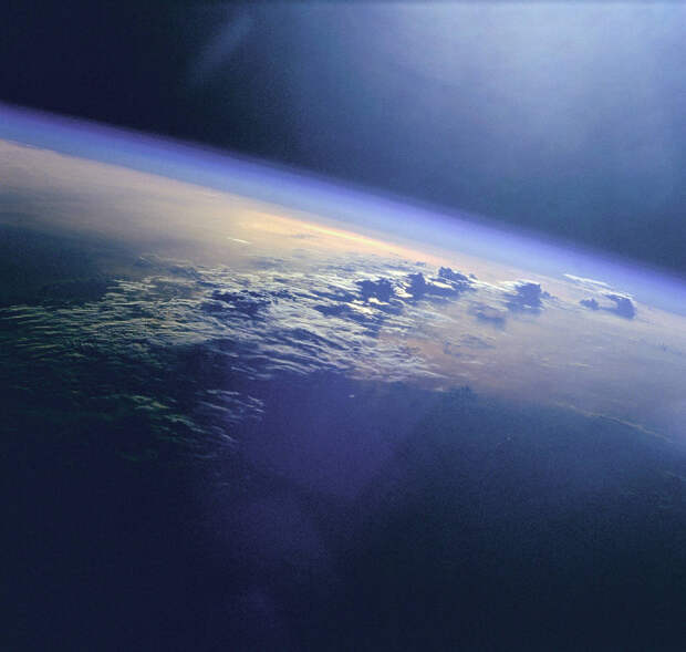 NASA ко Дню Земли показало лучшие снимки нашей планеты