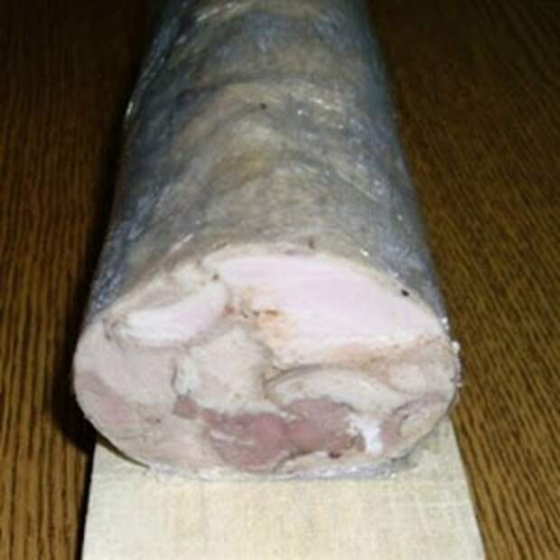 Колбаса из свинины в бутылке