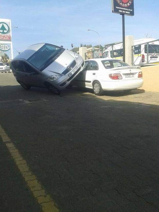 Самые курьезные аварии