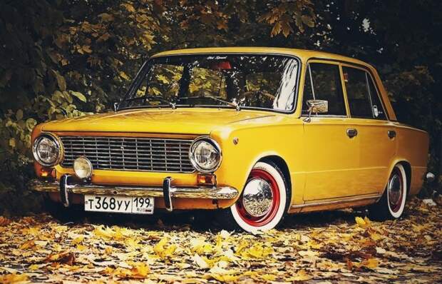 В СССР водители также любили тюнинговать свои автомобили. | Фото: stmed.net.