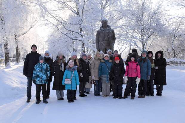 Сотрудники РНПК побывали на уникальной выставке-расследовании о судьбе Сергея Есенина 