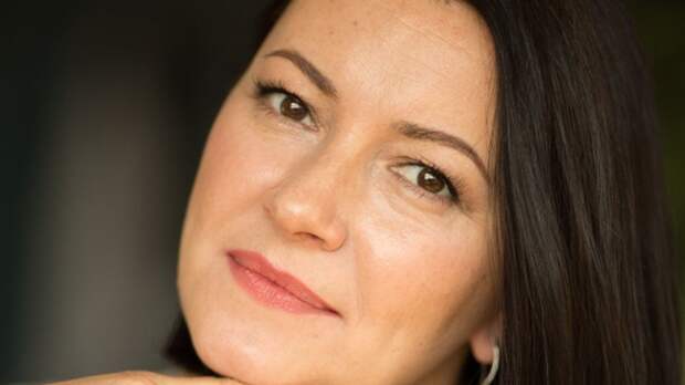 «Женский век короток, теперь ты должна платить сама»: в 40+ женщина наконец видит ценник на свою молодость