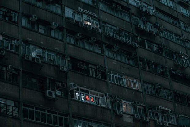 29 фото о хронической бессоннице Гонконга 