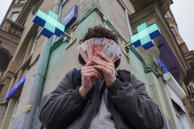 Пенсионер из Москвы отсудил у аптеки 30 тысяч рублей из-за антисептика