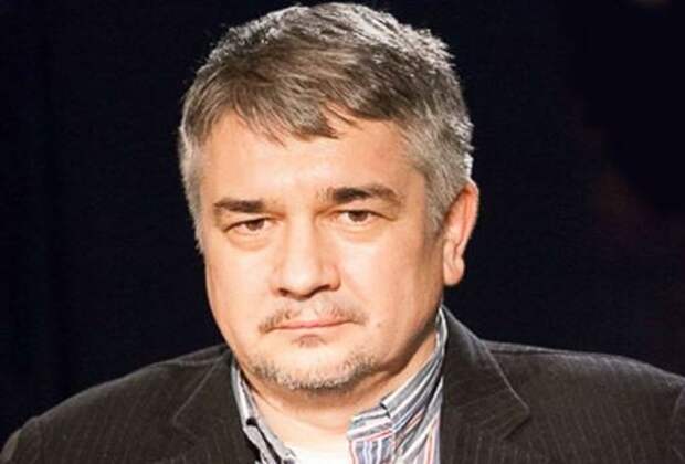 Политика: Кто кого съест?