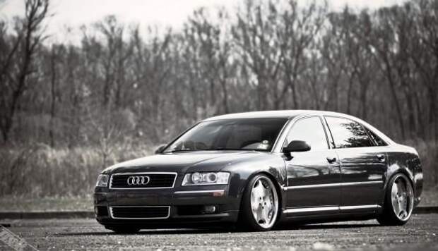 Подборка классических и тюнингованных автомобилей (72 фото)