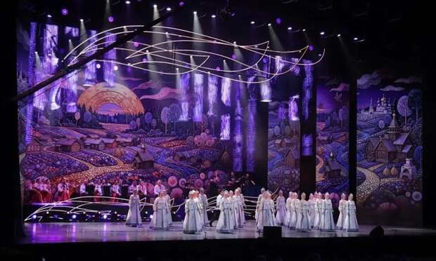 Северный русский народный хор выступил с юбилейным шоу в Государственном Кремлевском дворце