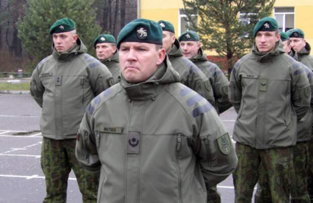 В зону АТО прибыло военное подразделение США В зону АТО прибыло военное подразделение США