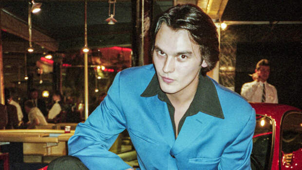 Секс-символ 90-х потерял все: как сейчас выглядит Влад Сташевский