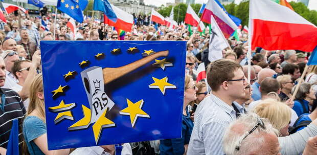Решение польского конституционного трибунала о приоритете местных законов над европейскими чревато для Варшавы лишением...