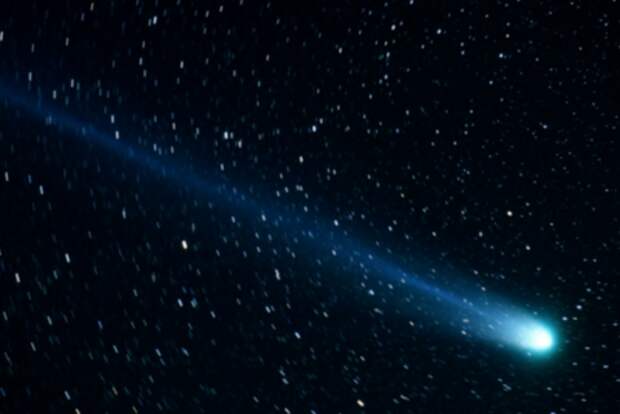 Больше Эвереста: россияне в апреле увидят комету Понкса-Брукса