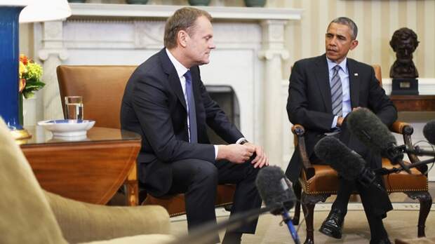 Туск: Санкции против России сохранят ради добрых отношений Европы и США