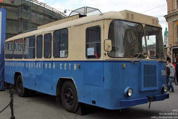 Парад ретро-техники в Санкт-Петербурге авто, общественный транспорт, парад, ретро автомобили