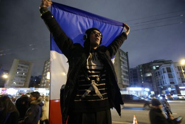 Рядом с посольством Франции в Москве