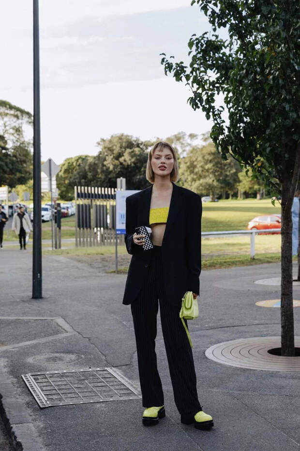 Street Style Australian Fashion Week Resort 2022 7 Street Style Australian Fashion Week Resort 22 7