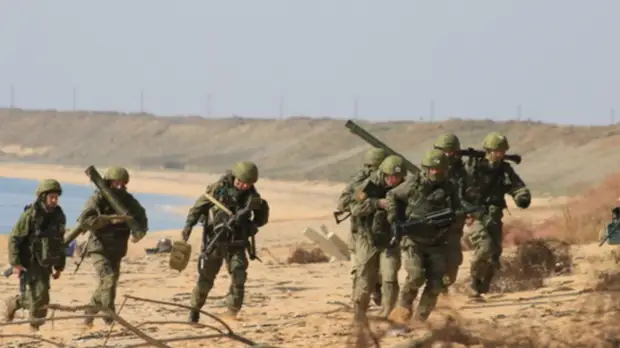 Черноморский флот провёл учение по обороне побережья в Крыму