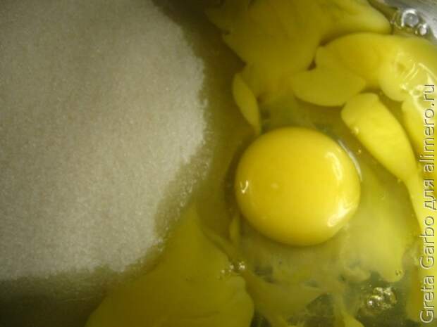 яйца с сахаром яйца с сахаром