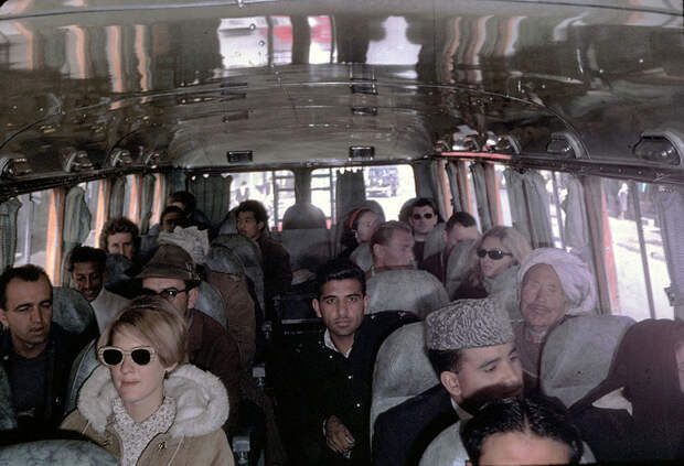 3. Поездка на автобусе афганистан, ретро, фотография