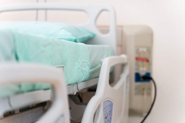 Стало известно о риске живущего в России отца главкома ВСУ остаться без лечения