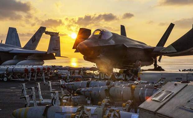 «Вероятно, будут жертвы»: Трамп направил еще 10 тысяч морпехов в Персидский залив, спецназ отрабатывает абордаж