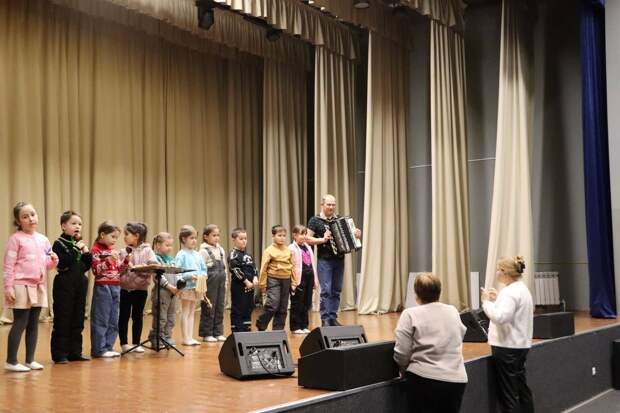 «Созвездие-Йолдызлык» начал фестивальный сезон с творческих лабораторий