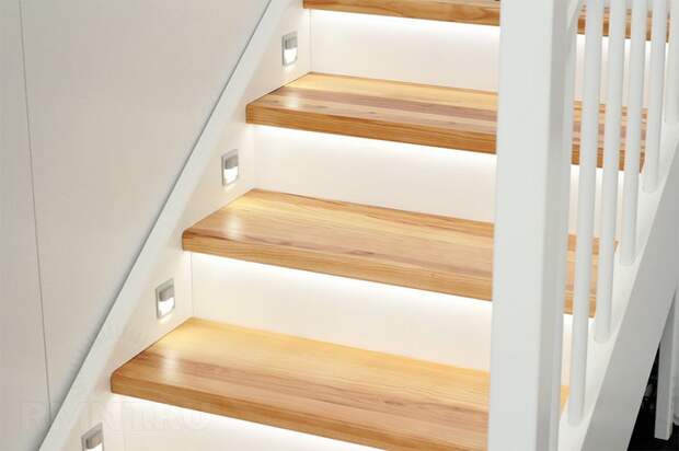 Освещение лестницы в доме: как сделать автоматическую подсветку ступеней