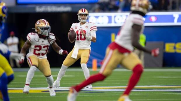 nfl-insider-gives-troubling-update-jimmy-garoppolo-trade-situation