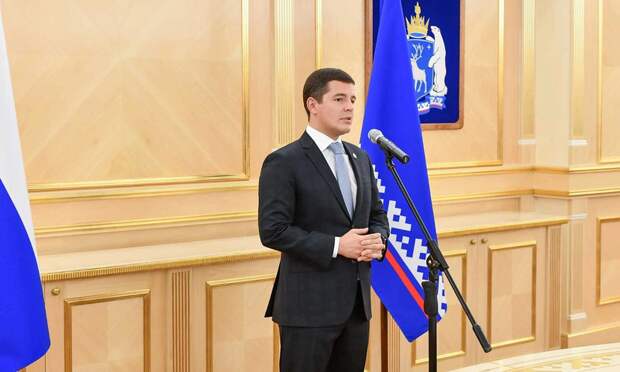 Губернатор Ямала поздравил с Днем России