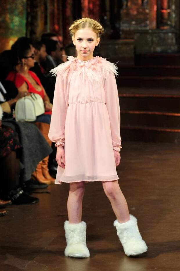 Lulu et Gigi - Art Hearts Fashion NYFW Fall/Winter 2016