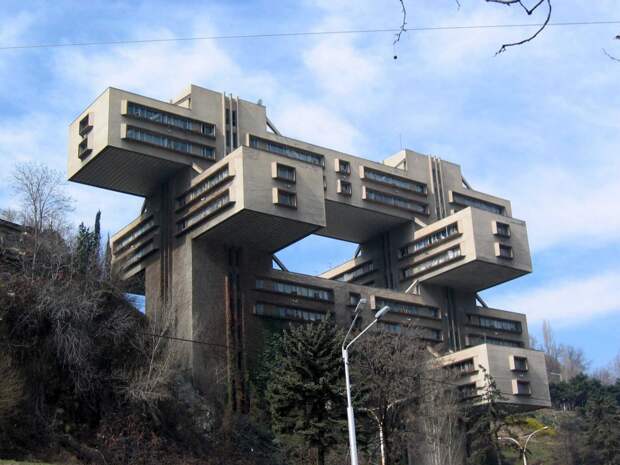 2. Министерство автомобильных дорог, Тбилиси, Грузия. сооружения, социализм