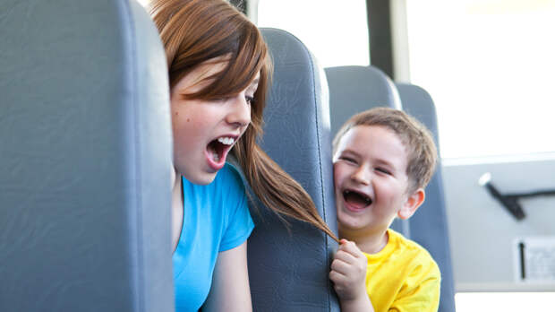 Дети с ОВЗ: как вести себя с ними в общественных местах