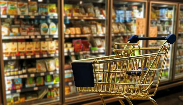 Производители объяснили, почему не снижают стоимость продуктов после укрепления рубля