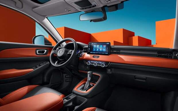 В России стартовали продажи надежного японского кроссовера дешевле 2 млн рублей